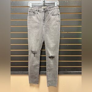 Madewell Curvy High Rise Skinny Jeans Gray Distressed Raw Hem 27